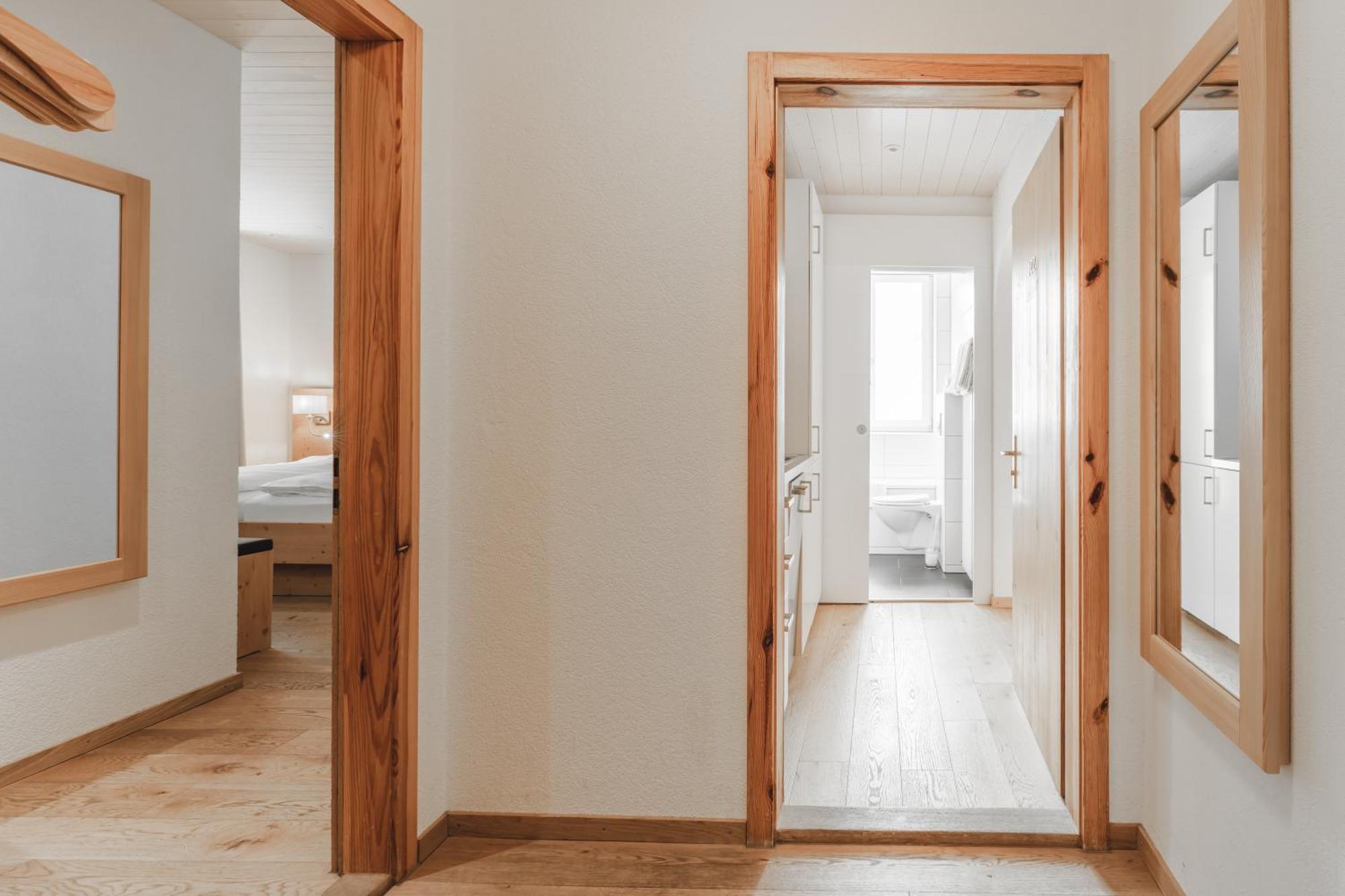 Hotel Alpensonne - Panoramazimmer & Restaurant Arosa Bilik gambar