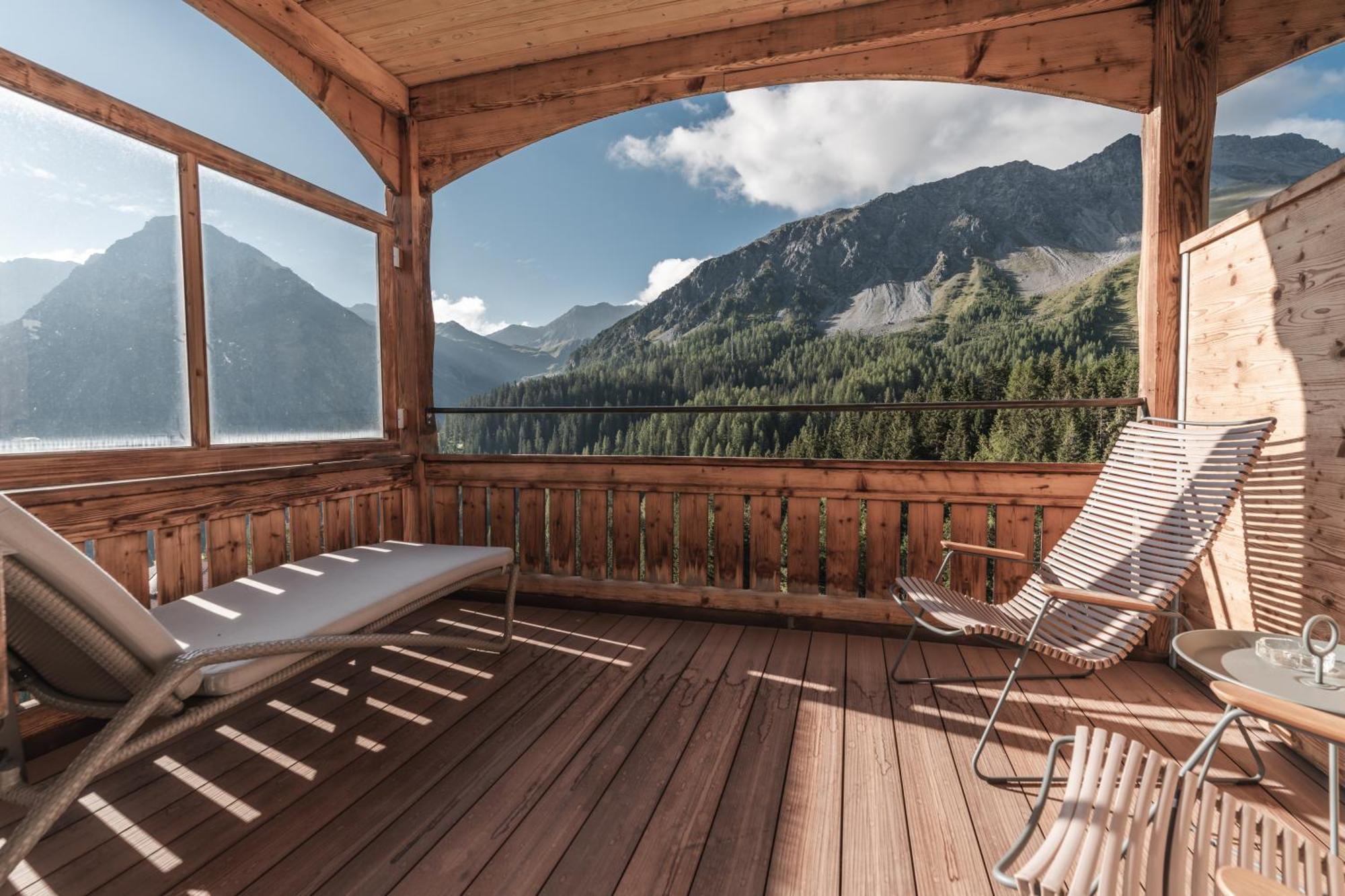 Hotel Alpensonne - Panoramazimmer & Restaurant Arosa Bilik gambar