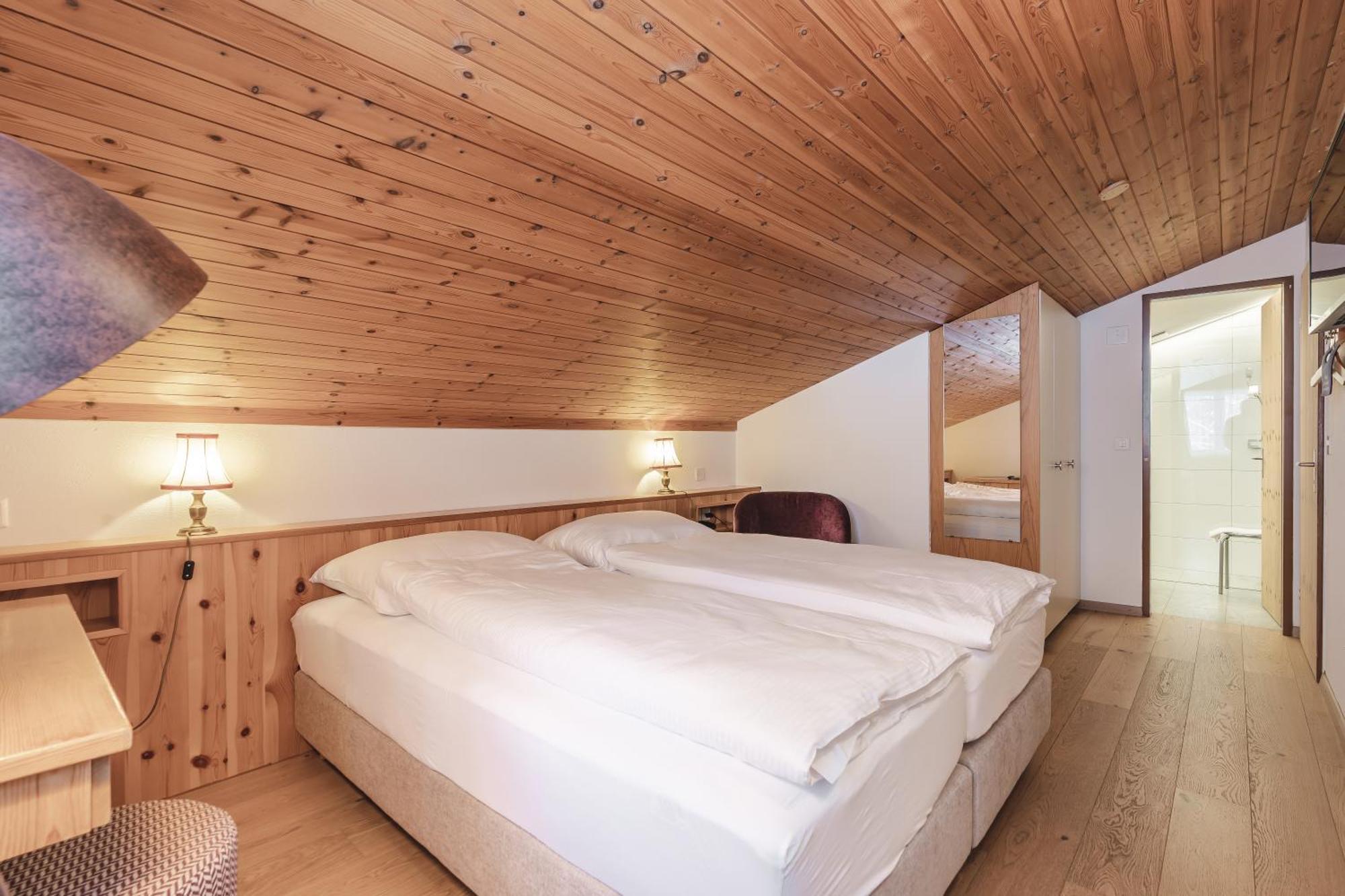 Hotel Alpensonne - Panoramazimmer & Restaurant Arosa Bilik gambar